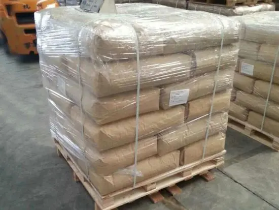 O que torna o oxalato férrico de amônio essencial em aplicações industriais modernas?